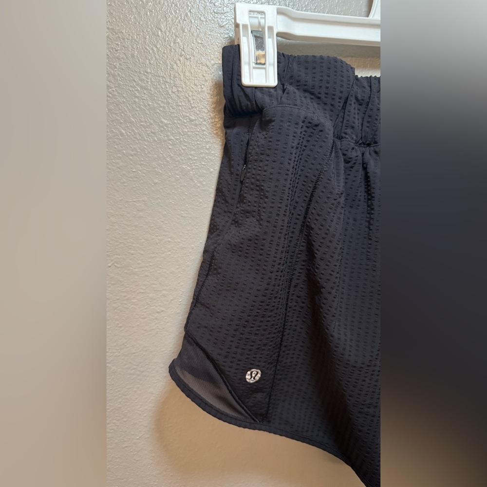 Lululemon Black Workout Shorts - Picture 4 of 11